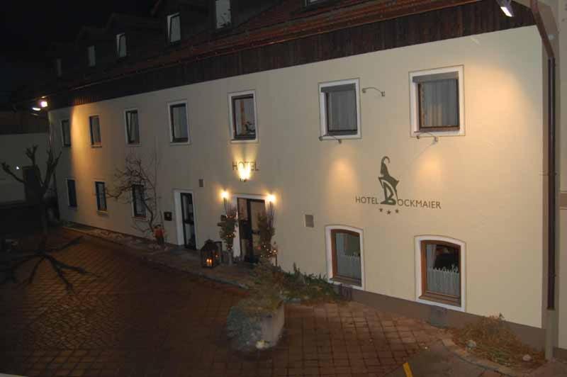 Hotel Bockmaier Oberpframmern Exteriör bild